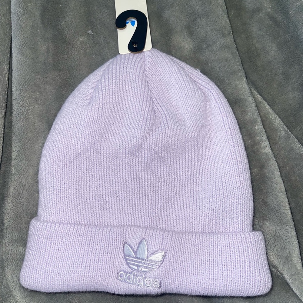 Adidas Beanie 💕
